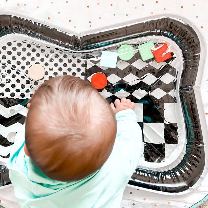 High Contrast Sensory Water Mat – Young Wonderer