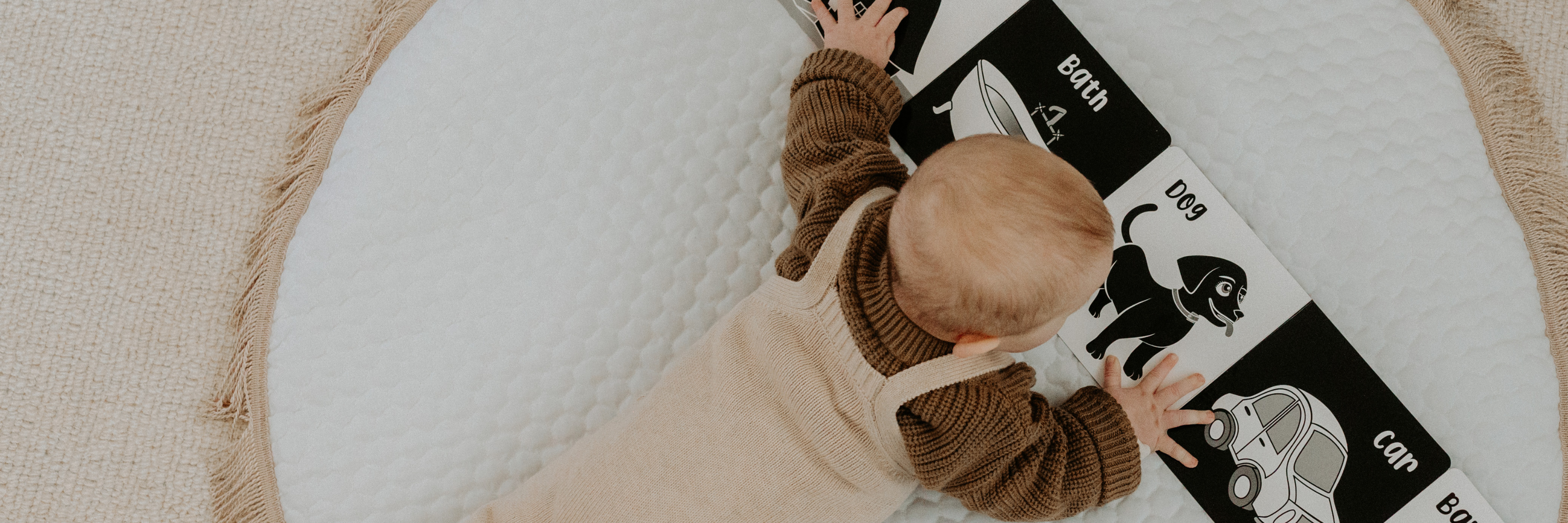 High Contrast Black and White Baby Tummy Time Book Young Wonderer