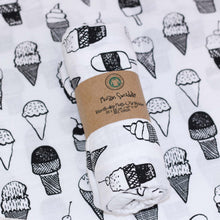 Load image into Gallery viewer, black and white muslin, black and white baby muslin wrap, baby muslin wrap, baby muslin australia, baby wrap australia, feather muslin, zebra muslin, panda muslin, snowflake muslin, winter muslin wrap, winter baby wrap, high contrast wrap, high contrast baby, high contrast muslin, Young wonderer, young wonderer baby boutique
